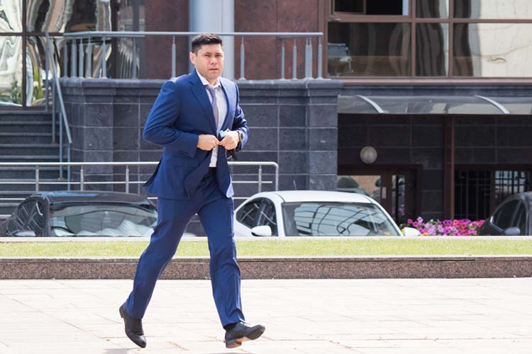 В деловых кругах Татарстана появились слухи о том, что Ирек Салихов рассматривается кандидатом на должность главы Актанышского района. Причем эта должность может стать для него стартовой, с перспективой дальнейшего перехода в кабмин