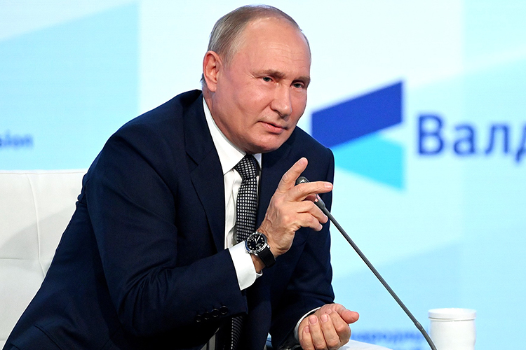 «Это не бездумное охранительство!»: как Путин три часа презентовал новую российскую идеологию