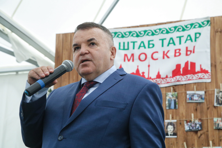 Самая неприятная неожиданность текущей недели — минюст РФ через суд потребовал ликвидировать Штаб татар Москвы