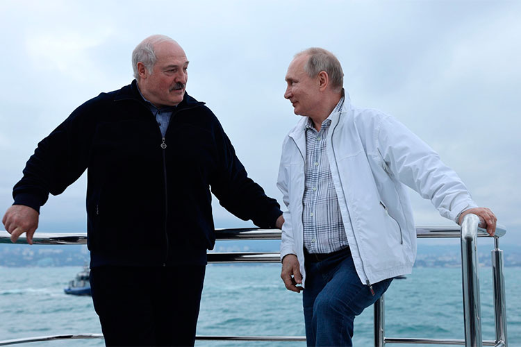 «Лукашенко человек чрезвычайно внимательный и разумный с точки зрения сохранения собственной власти»
