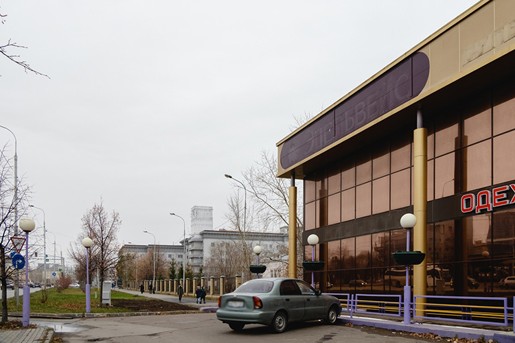 Старейшая татарстанская торговая сеть «Эдельвейс» с почти 30-летней историей начала закрывать свои магазины в Казани