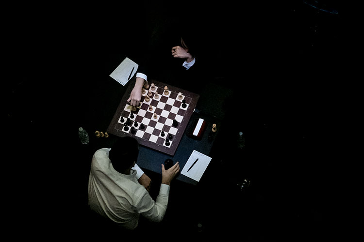 «Хотя Карлсен — явный фаворит, у него можно выигрывать»