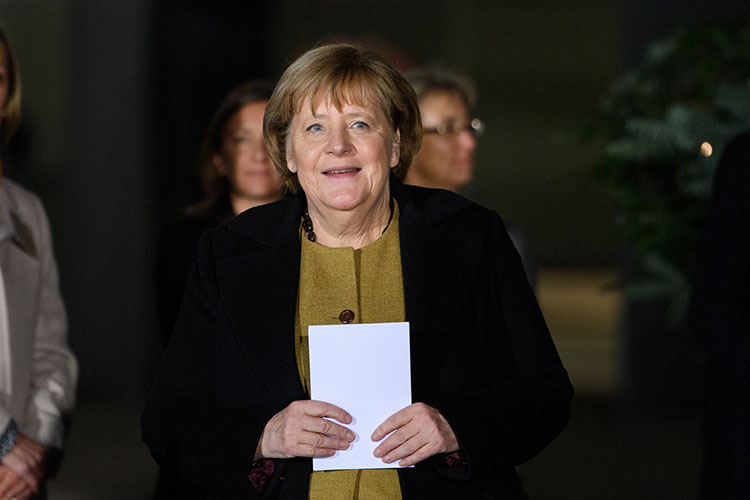Накануне официально завершилась 16-летняя эпоха канцлера Германии Ангелы Меркель