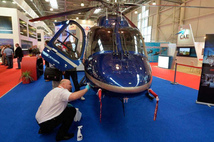 Легкий многоцелевой вертолет Bell 429