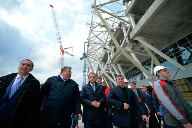 В 2018 году у ПСО «Казань» начались проблемы, связанные с задержкой оплаты работ по строительству стадионов в Самаре и Саранске