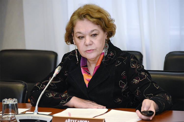 Миляуша Айтуганова предложила законодательно предусмотреть определенный процент и для региональных фильмов