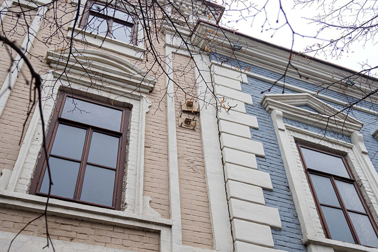 Не удается городу пока ремонтировать жилые объекты культурного наследия. Таких в Казани 149, из которых ремонт нужен 74