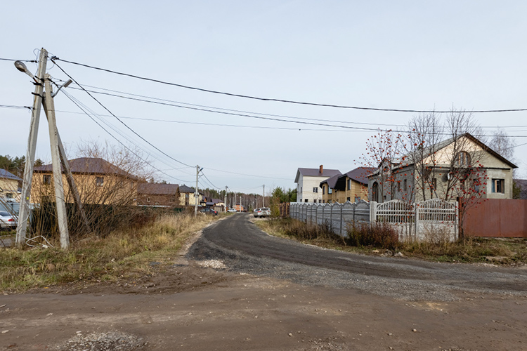 Через ресурс «Открытая Казань» приходят заявки на освещение в целом по городу, и мы смотрим, откуда из поселков поступает их большее количество