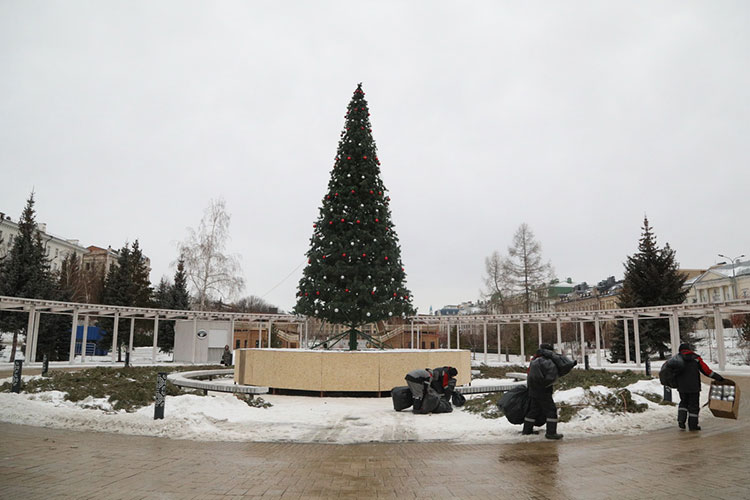 Новогоднее оформление охватит 15 казанских парков и скверов