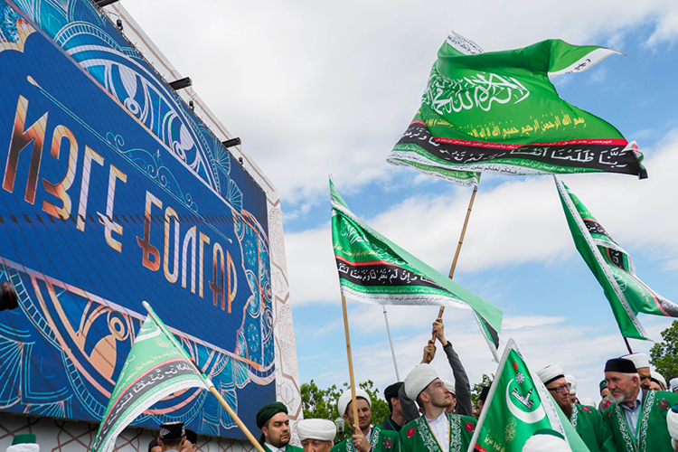 Татарстан перетянул на себя «одеяло» в борьбе с ДУМ РФ за право лидерства при проведении больших празднеств