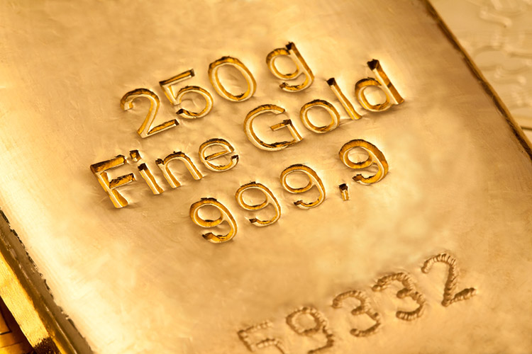 Какую-то темную игру США начали вести на рынке золота, обязывая банки на своих балансах теперь отражать лишь его физическое наличие, а не «бумажные» аналоги в рамках так называемого Базеля 3
