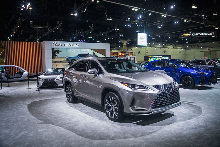Нарастил продажи и японский премиум-бренд Lexus. Расположившись на третьем месте нашего рейтинга, он прибавил 73 регистрации, увеличив продажи новых авто на территории РТ на 15%