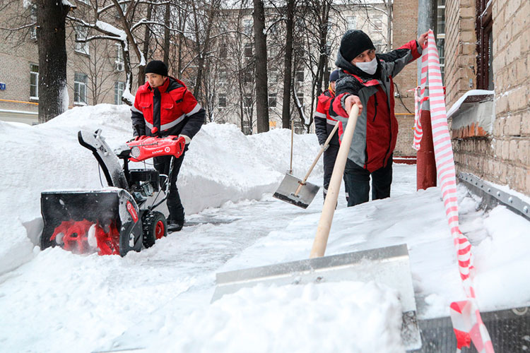 Рустем Гафаров об уборке снега: «Хватит испытывать терпение горожан!»