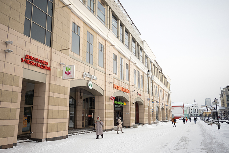 Антон Агафонов через московскую УК «Проект-Сити» владеет почти 7 тыс. кв. метров в ТРЦ «Республика»