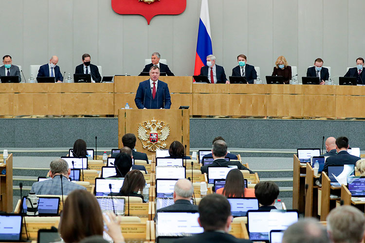 Накануне вице-премьер РФ Марат Хуснуллин выступил на правительственном часе в Госдуме и свыше 2 часов отвечал на волнующие депутатов и жителей вопросы