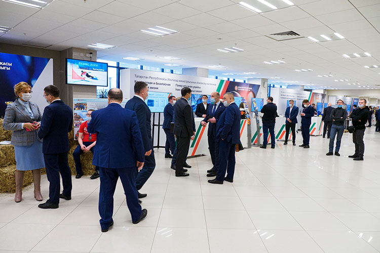 Заседание коллегии министерства экономики Татарстана по итогам 2021 года прошло накануне в стенах Поволжской государственной академии физической культуры, спорта и туризма
