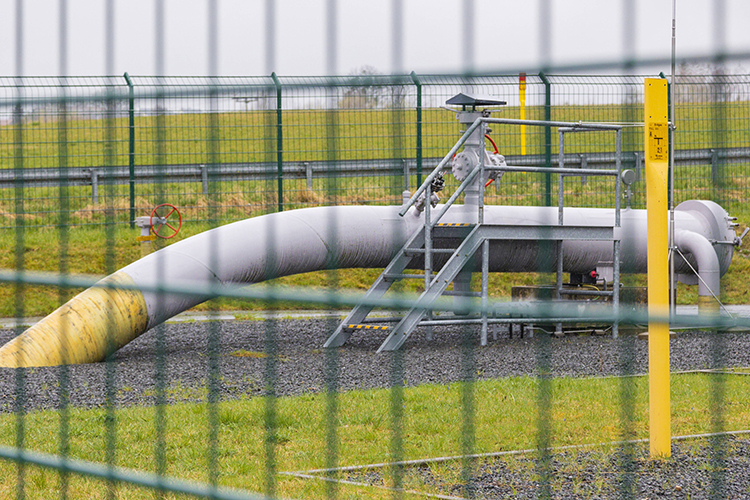 «Газпром» прорабатывает возможность полного прекращения поставок газа в «недружественные» страны и оценивает последствия такого шага