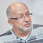 Рустам Курчаков — экономист