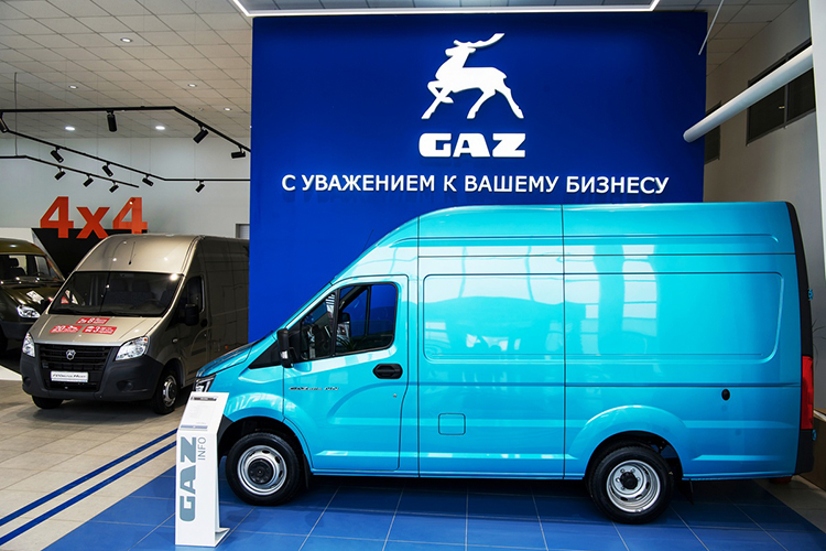 «Сегодня, в рамках фирменных программ в дилерском центре АКОС-ЧЕЛНЫ можно получить скидку на коммерческий автомобиль в среднем на сумму около 300000 рублей»