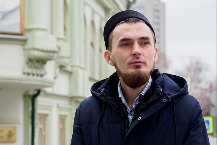 Нуршат Муллагалиев: «Сейчас татар в Богородском живет много, люди построили здесь дома, да и практикующих мусульман здесь достаточно. До сих пор в этом селе никогда не было мечетей»