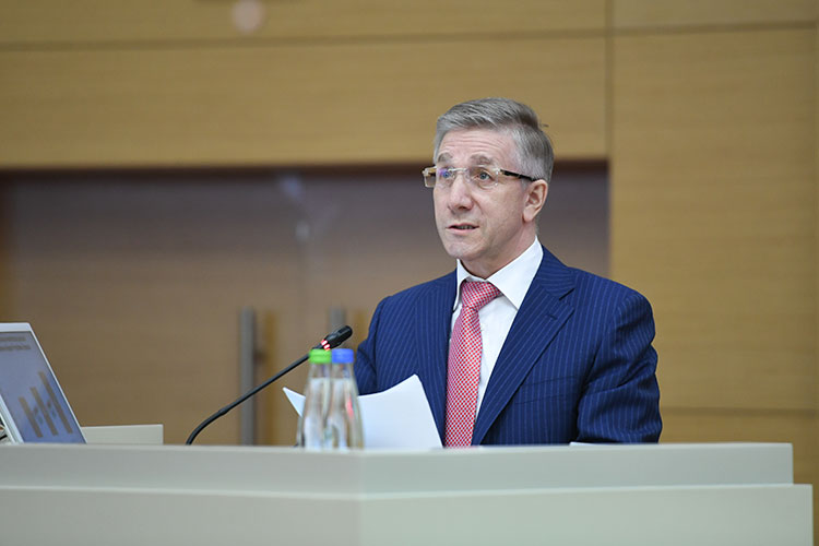 Радик Гайзатуллин: «По данным предприятий снижение налога в текущем году ожидается в сумме порядка 21 миллиардов рублей»