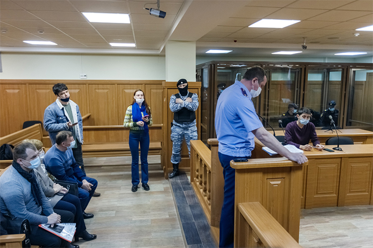 Следователь СКР Алексей Парамонов заявил, что Галявиеву предъявлено окончательное обвинение