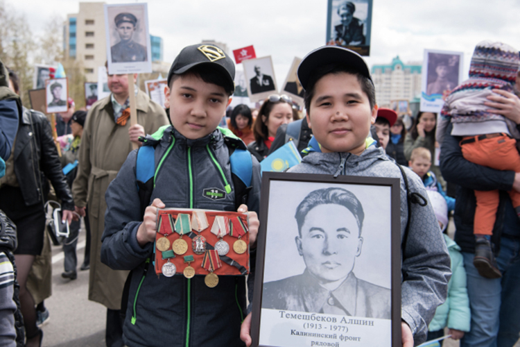 «День Победы, как он… стал от нас далек»: отмечают ли 9 Мая в Нур-Султане, Ташкенте и Бишкеке?