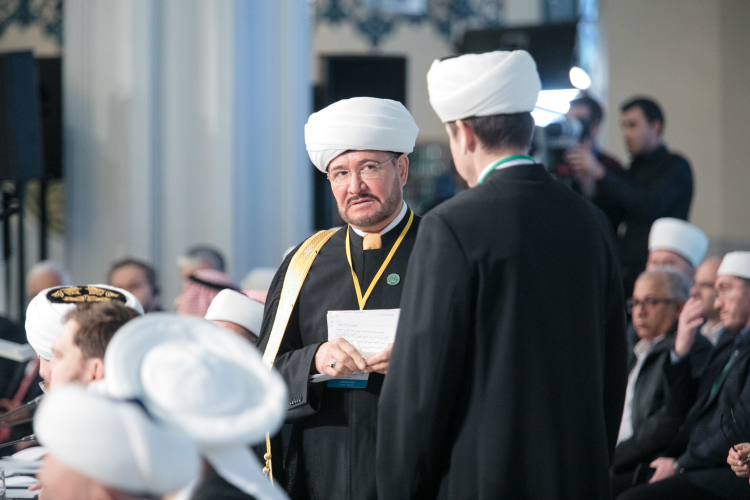 Победа мусульманской дипломатии: Равиль Гайнутдин, похоже, все-таки приедет на следующей неделе в Татарстан на празднование 1100-летия принятия ислама Волжской Булгарией