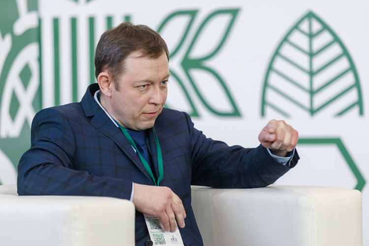 Денис Пирогов: «У Татарстана очень большой потенциал по дальнейшему развитию сырьевой базы, по наращиванию поголовья, по увеличению продуктивности коров, по увеличению валового производства молока»