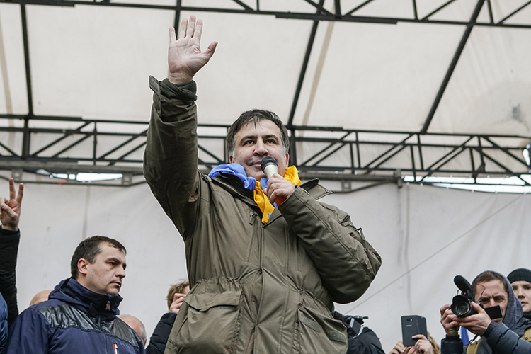 Даже если бы не было событий 2014 года или нынешней ситуации, все равно в нулевые годы к власти пришли Виктор Ющенко, Михаил Саакашвили