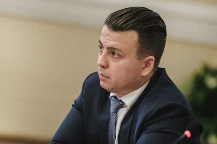 В новом уголовном деле интересы Даутовой  представляет адвокат Тахир Мансуров