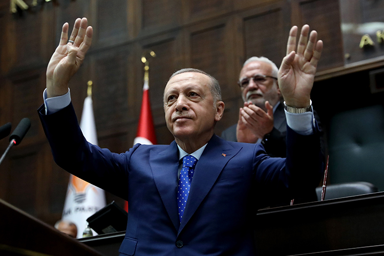 В минувший четверг Реджеп Тайип Эрдоган объявил, что выдвигает свою кандидатуру в качестве кандидата на пост главы государства от правящей коалиции