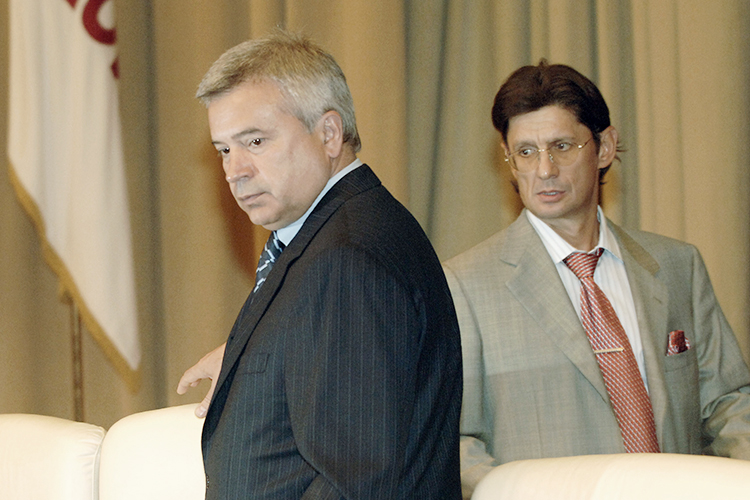Именно Федун помогал основному акционеру ЛУКОЙЛа Вагиту Алекперову (слева) выстраивать бизнес нефтекомпании