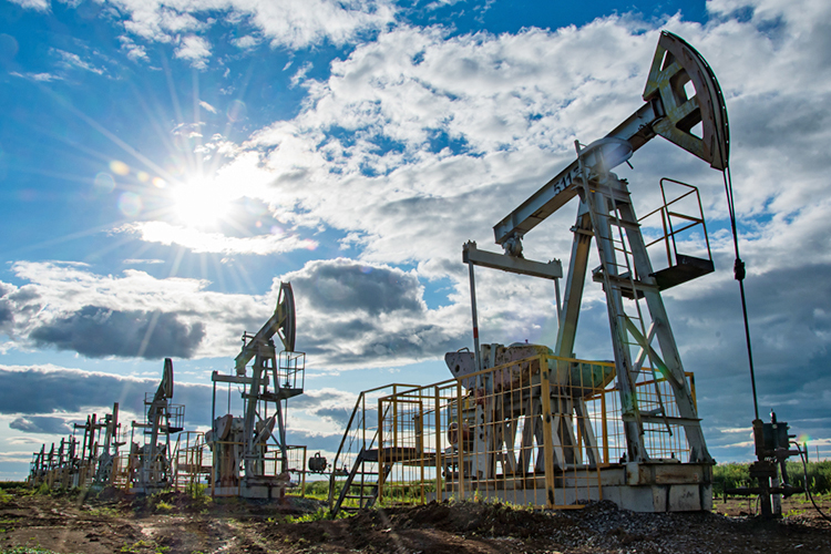 Цены на нефть могут достичь $380 за баррель в случае, если Россия значительно сократит добычу нефти в ответ на санкции Запада