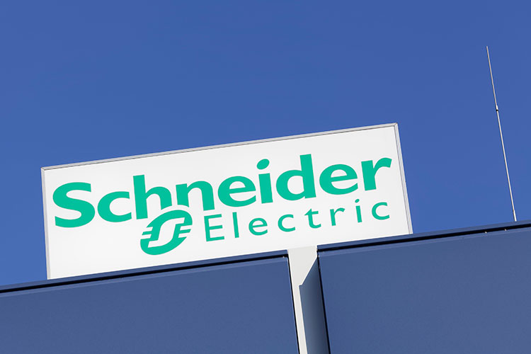 Французская энергокомпания Schneider Electric продаст российские активы местному топ-менеджменту