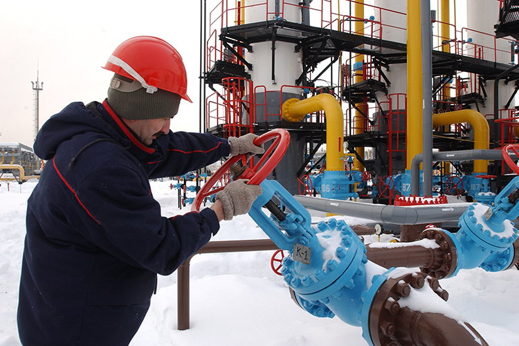 Газпрому, естественно, выгоден внутренний рост цены на газ