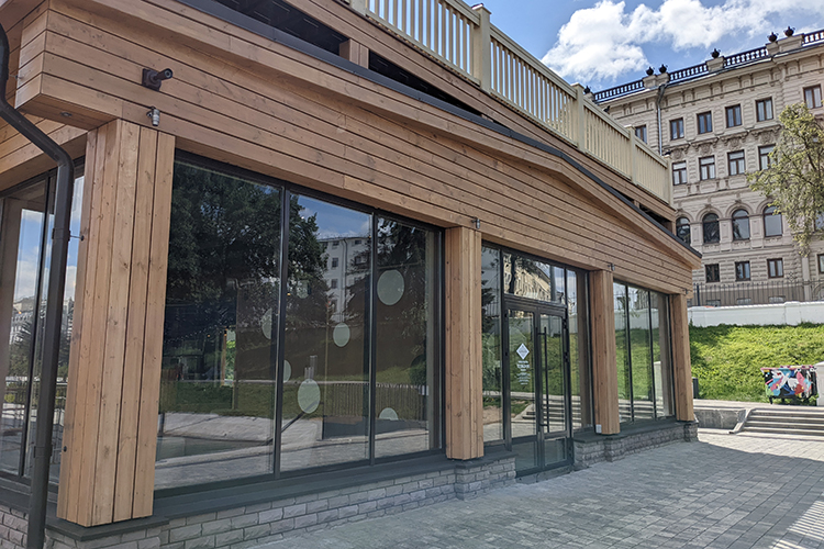 Все же готов запуститься в Казани первый ресторан «Сыроварня» от федерального холдинга Novikov Group Аркадия Новикова из рейтинга Forbes. Открытие состоится в июле