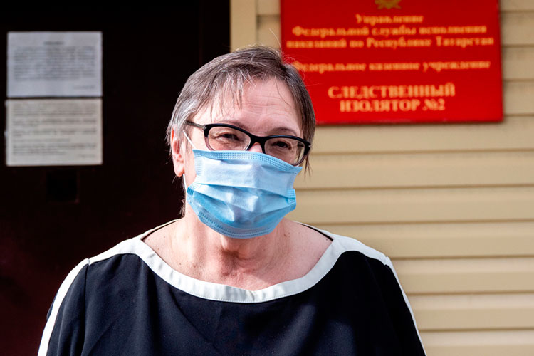 В 2020-м Даутова вышла по УДО из СИЗО-2, где отбывала наказание. Там она не осталась без дела, а работала подсобным рабочим на кухне и в прачечной