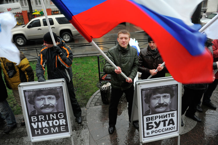 Российская сторона неоднократно поднимала вопрос о возвращении Виктора Бута и других россиян, находящихся в американских тюрьмах, на родину