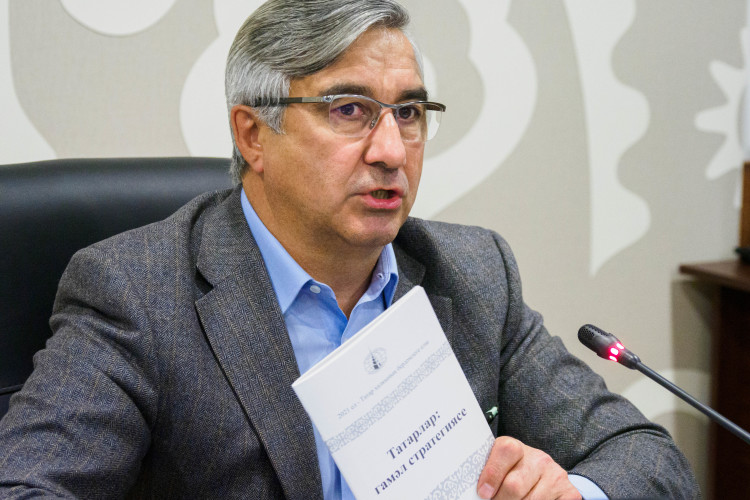 В том, что делегаты VIII съезда ВКТ изберут на новый срок главу «Милли шуры» ВКТ Василя Шайхразиева, сомнений нет