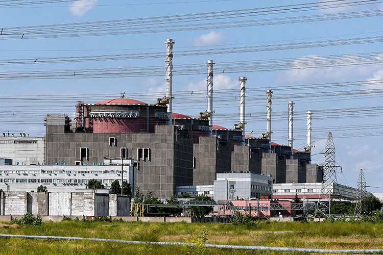 ВСУ продолжают обстреливать Энергодар и территорию Запорожской АЭС