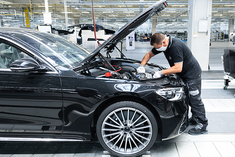 Mercedes-Benz хочет продать свой завод по сборке автомобилей в Подмосковье. Покупателем может стать дилер «Автодом»