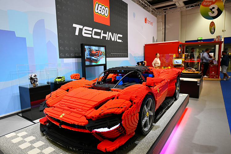 На месте магазинов Lego в РФ откроется новая сеть «Мир Кубиков». Ее запускает бывший эксклюзивный партнер датского производителя конструкторов Inventive Retail Group