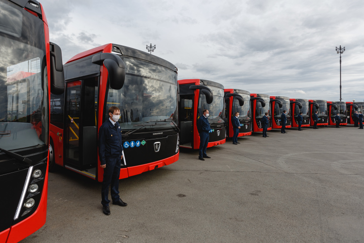 Подорожавший лизинг и запчасти не позволили Казани в этом году заменить 250 автобусов, хотя такие планы заявлялись городом в конце 2021 года