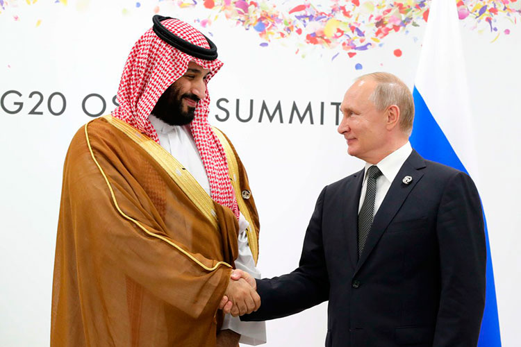 После того, как Саудовская Аравия договорилась о сокращении добычи нефти вместе с Россией, настало время «переосмыслить» отношения и с саудитами, считает Байден
