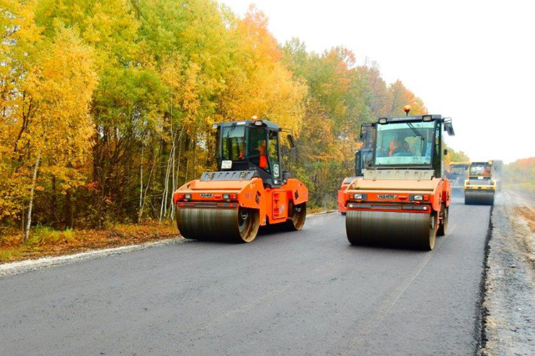 В списке строителей автомобильных дорог государственный Татавтодор, возглавляемый Айратом Шаймиевым