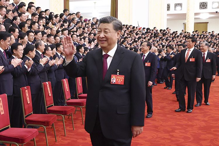 Сомнений в том, что Си Цзиньпин будет единогласно избран на пост генерального секретаря на третий пятилетний срок, не было ни у кого