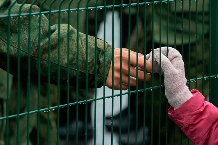В Татарстане около 80 призванных на военную службу резервистов вернутся домой в результате отмены мобилизации отцов, имеющих троих несовершеннолетних детей