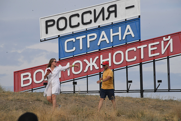 «Да, Крым был присоединен буквально за неделю без капли крови. Но потом стало очевидно, что на этом все не заканчивается, а только начинается»