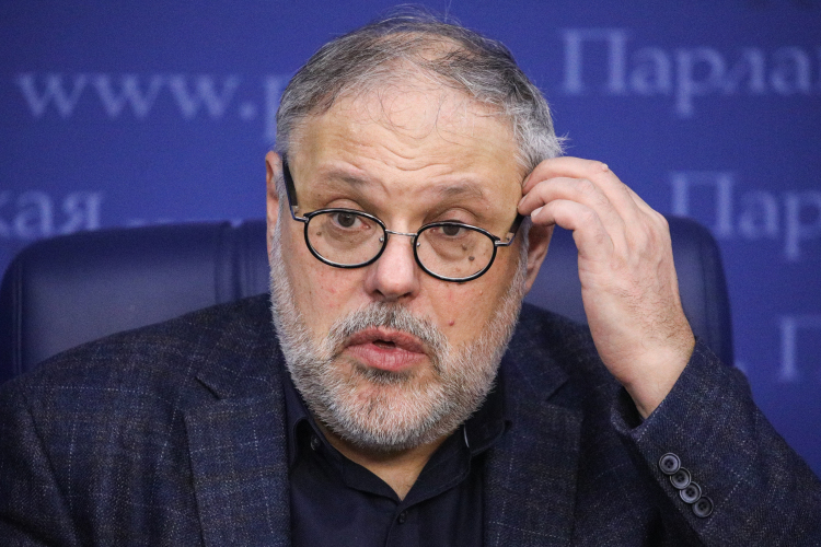 Михаил Хазин: «Либеральные элиты в течение пяти лет перестанут существовать»